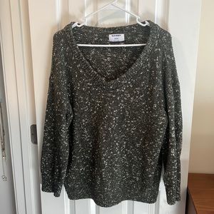 Green and white sweater, wide scoop neck